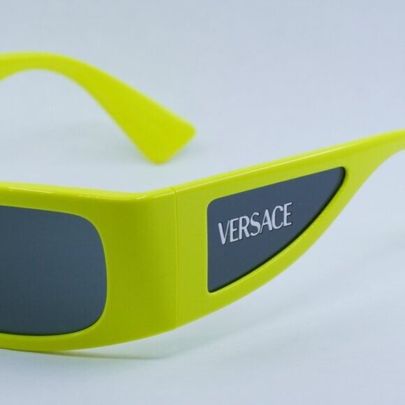 🕶️ New Versace VE4482 544987 Sunglasses - Yellow Frame, Dark Grey Lenses - Picture 4 of 10
